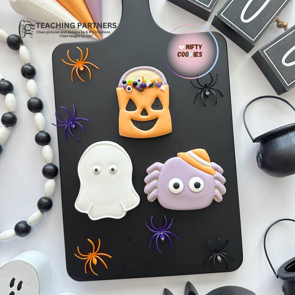 10/11, 10 AM Kids Halloween Cookie Decorating Class @Bricks & Minifigs